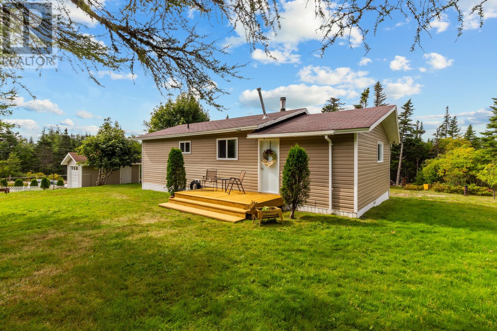 1 Maple Pl, Brigus Junction, NL A0B 1G0