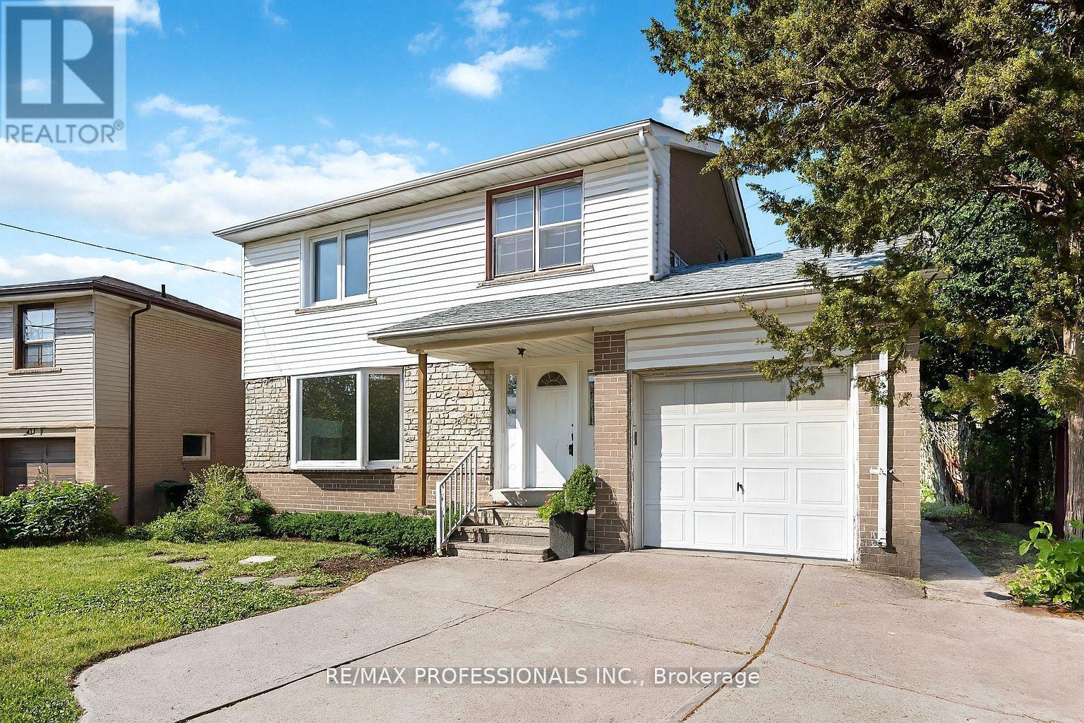 275 Jeffcoat Dr, Toronto, ON M9W 3E4