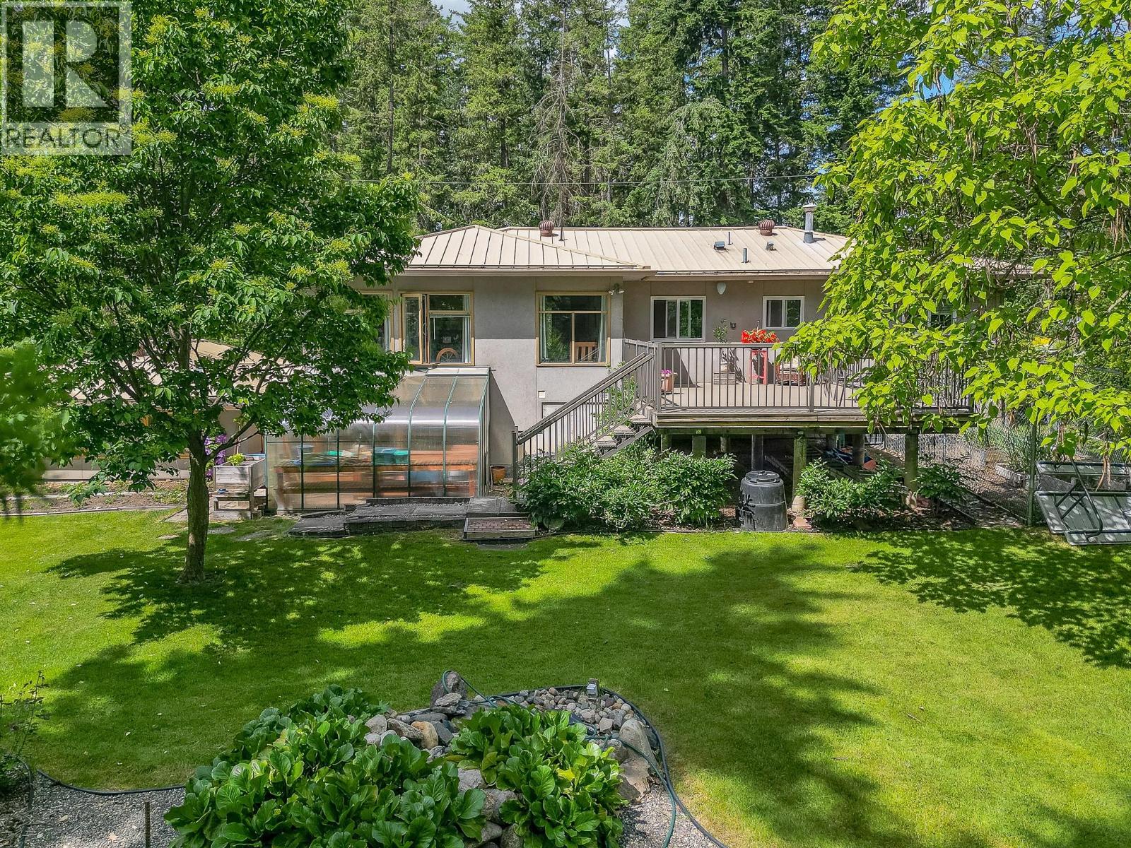 18 Street Ne Unit 1180, Salmon Arm, BC V1E 2T4