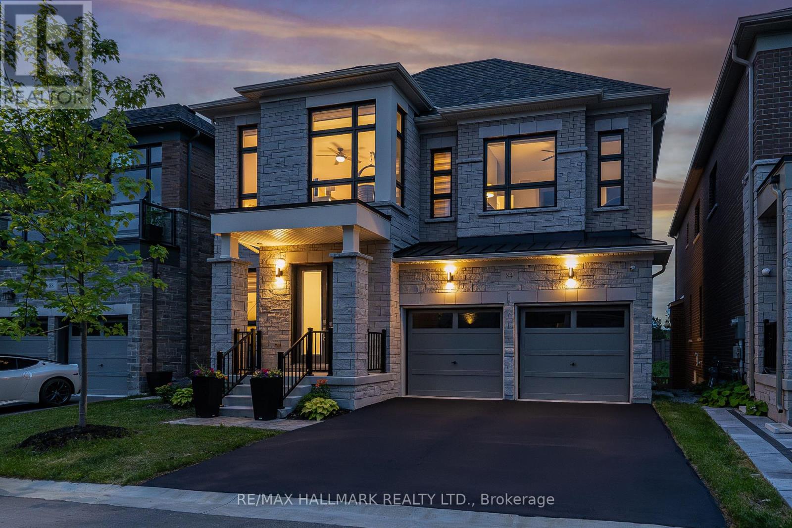 84 Pine Hill Cres, Aurora, ON L4G 3X9
