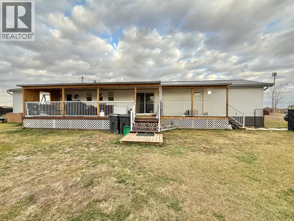 11 Roseglen Dr, Rosemary, AB T0J 2W0