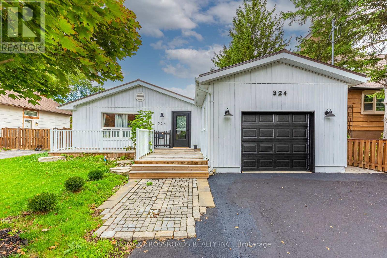 324 Tampa Dr, Georgina, ON L4P 3A4