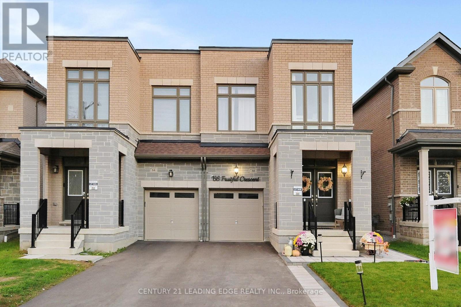 66 Fruitful Cres, Whitby, ON L1P 0N3