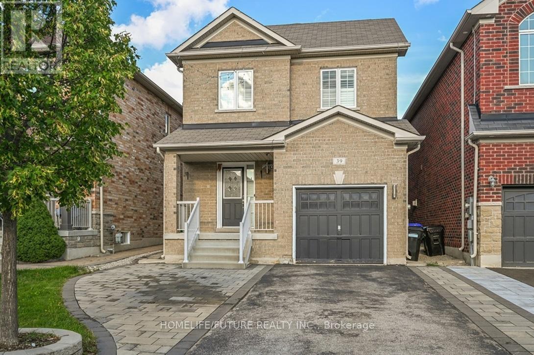 39 Naylor Dr, Bradford West Gwillimbury Bradford, ON L3Z 0K1