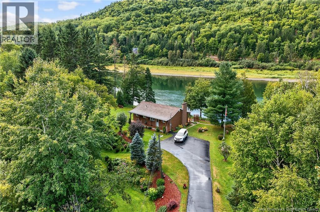 284 Restigouche River Rd, Mann Mountain Settlement, NB E3N 4N4