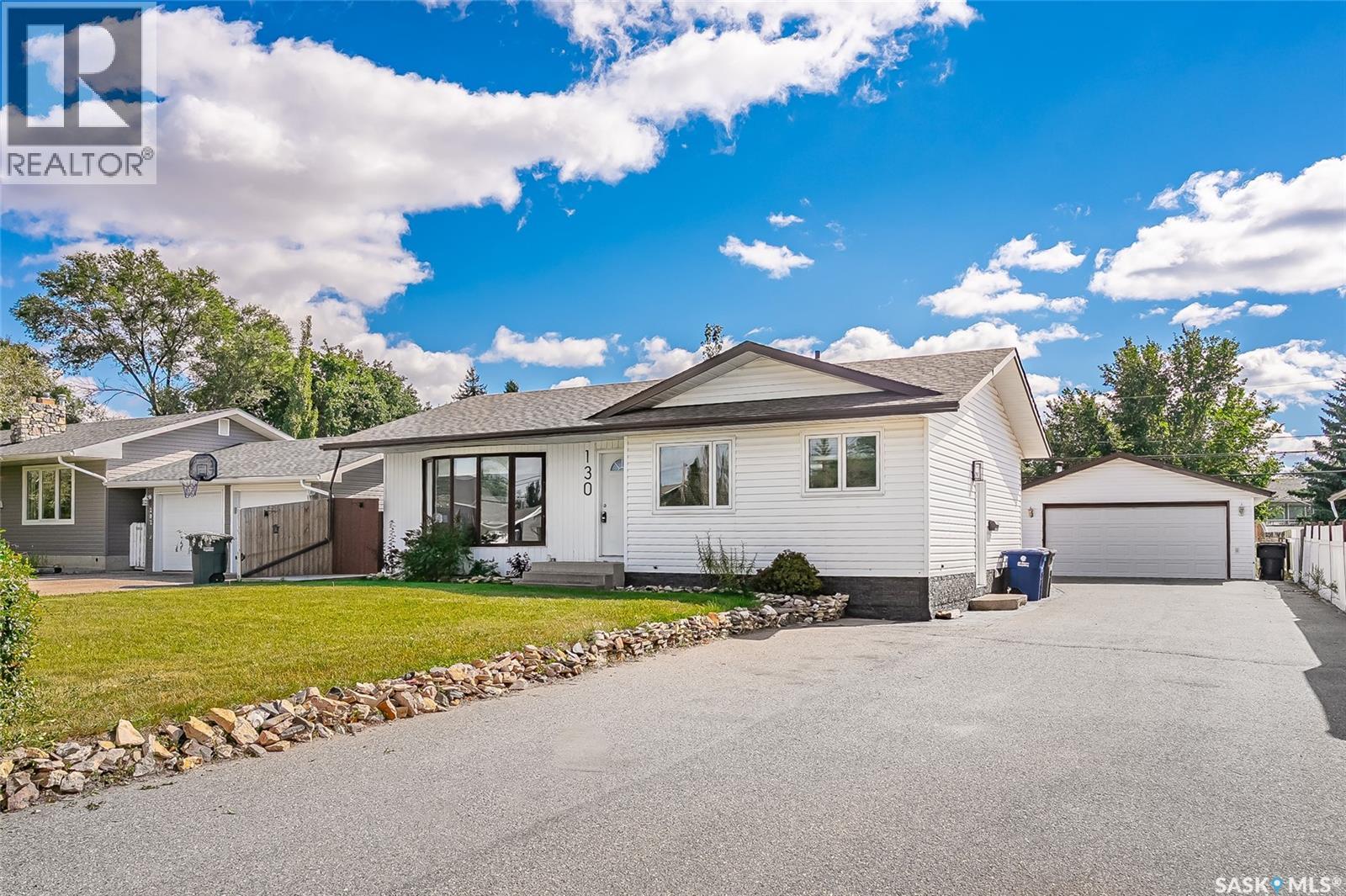 130 Main St, Martensville, SK S0K 2T0