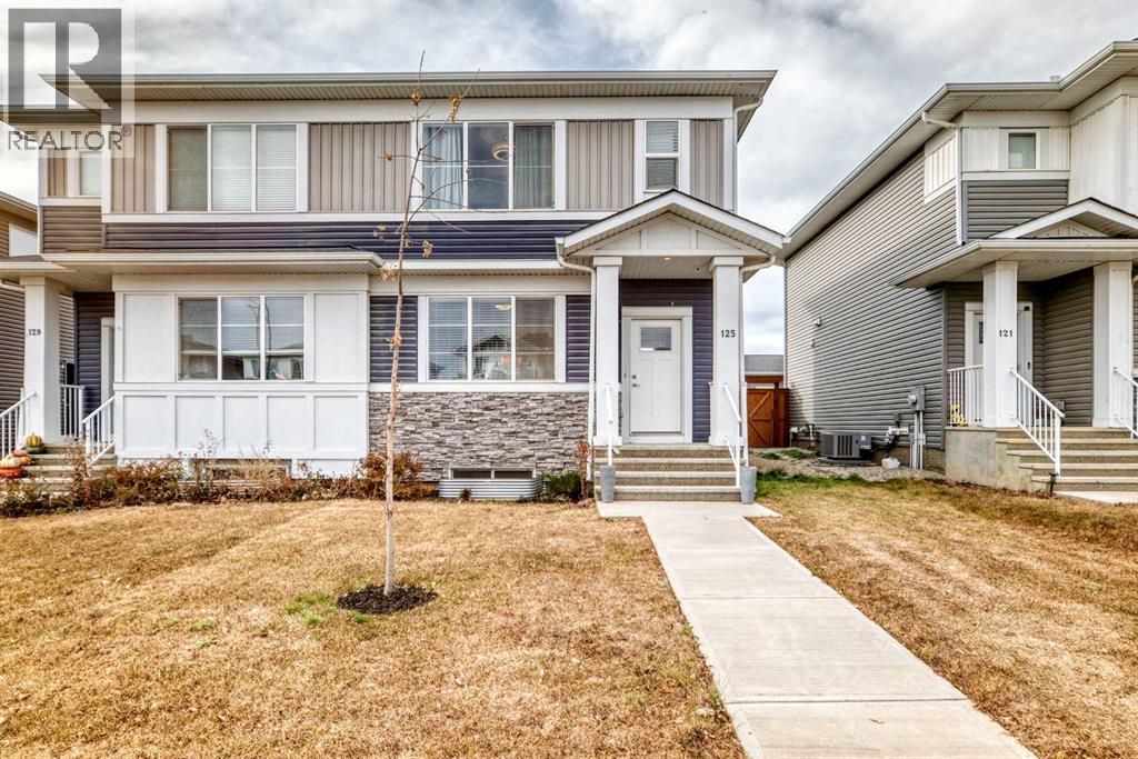 125 Chelsea Dr, Chestermere, AB T1X 1Z2