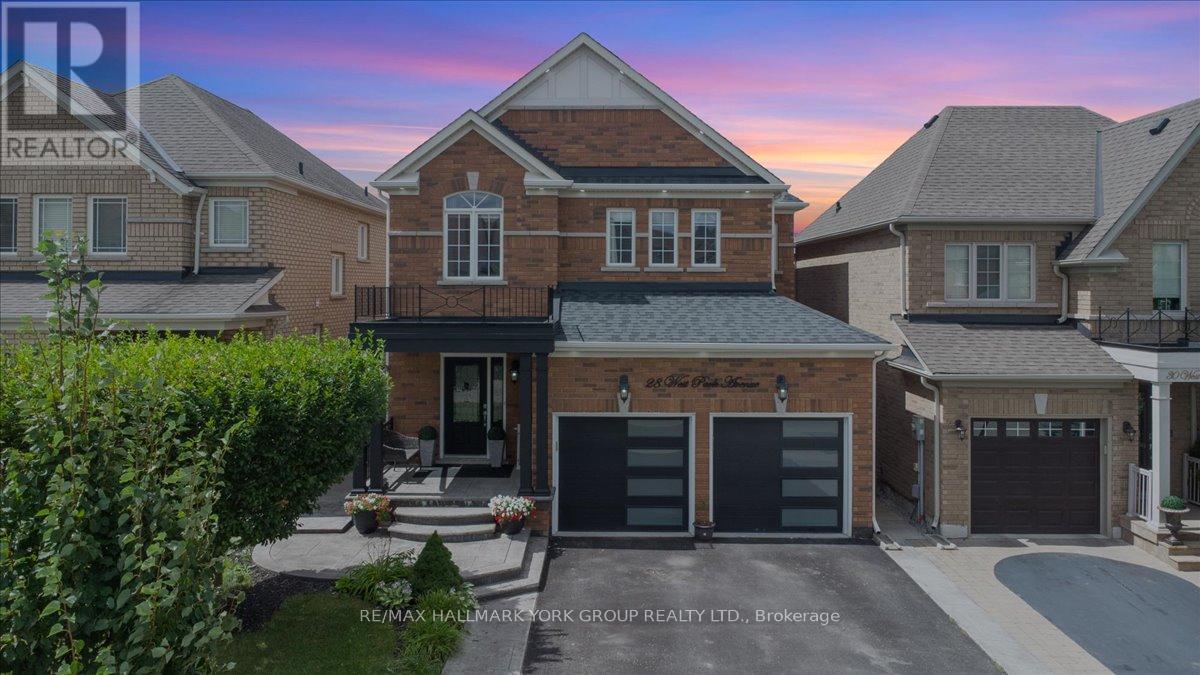 28 W Park Ave, Bradford West Gwillimbury, ON L3Z 0A8