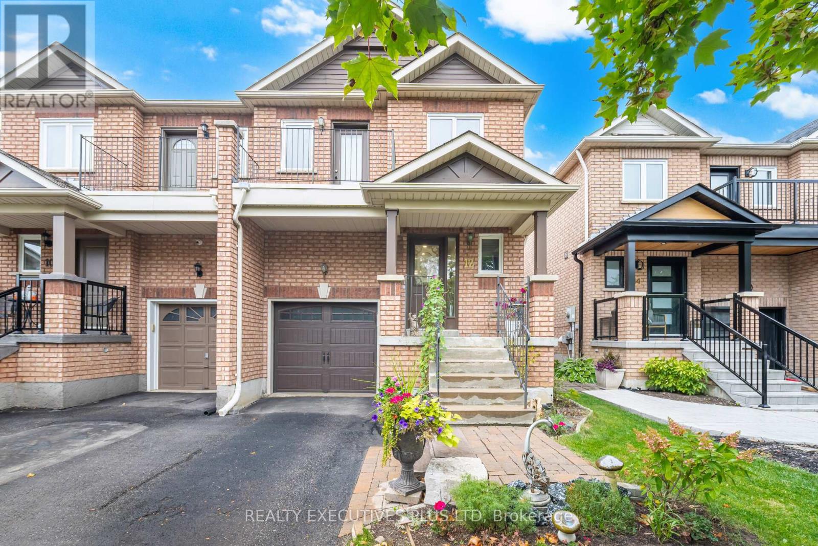 12 Manorwood Ct, Caledon, ON L7E 2S9