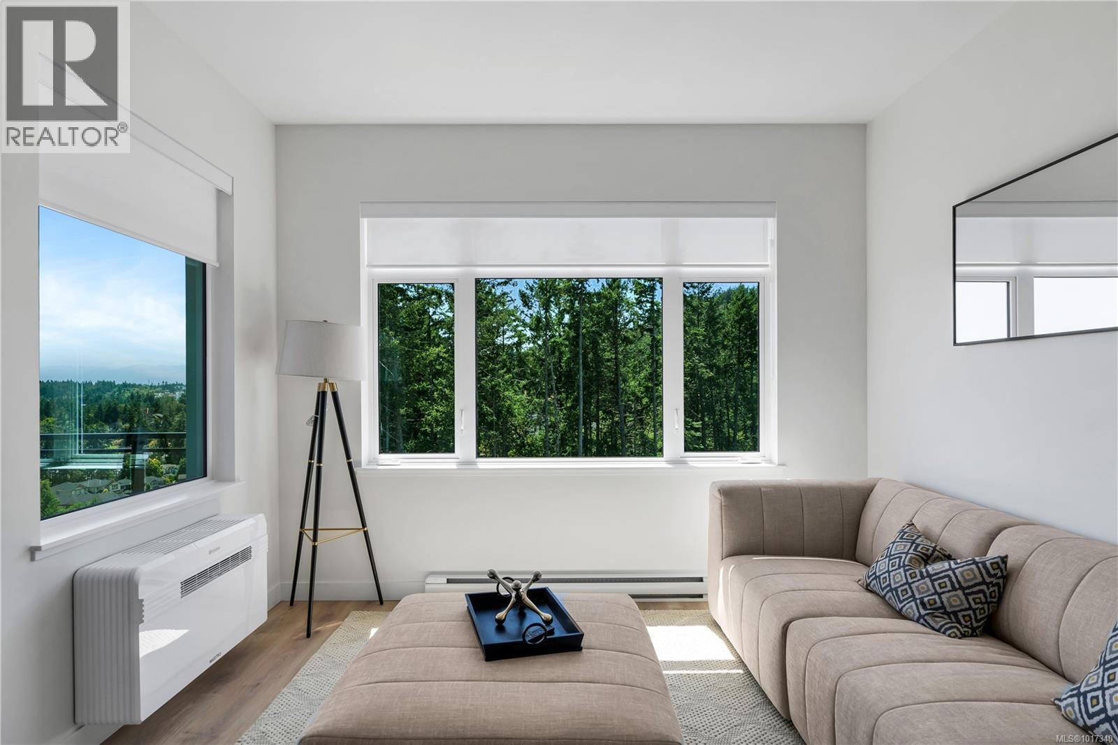 2000 W Park Lane Unit 203, View Royal, BC V9B 3R7