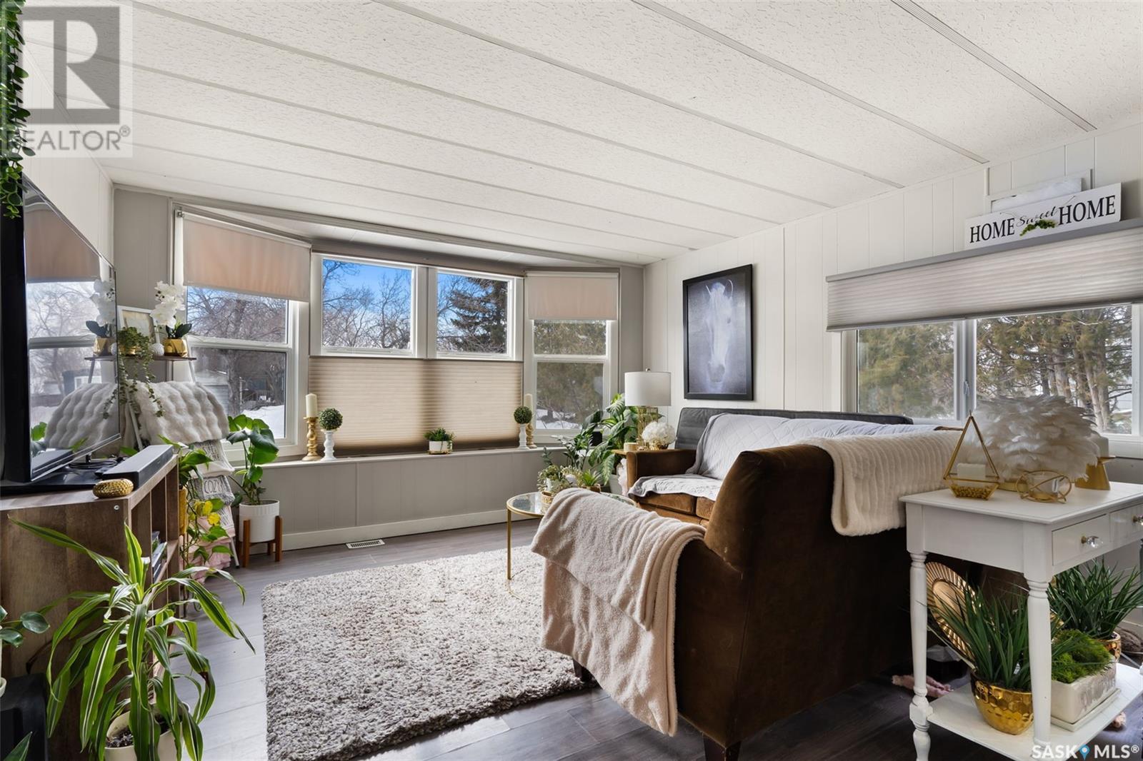 26 Garuik Cres, Regina, SK S4S 7E6