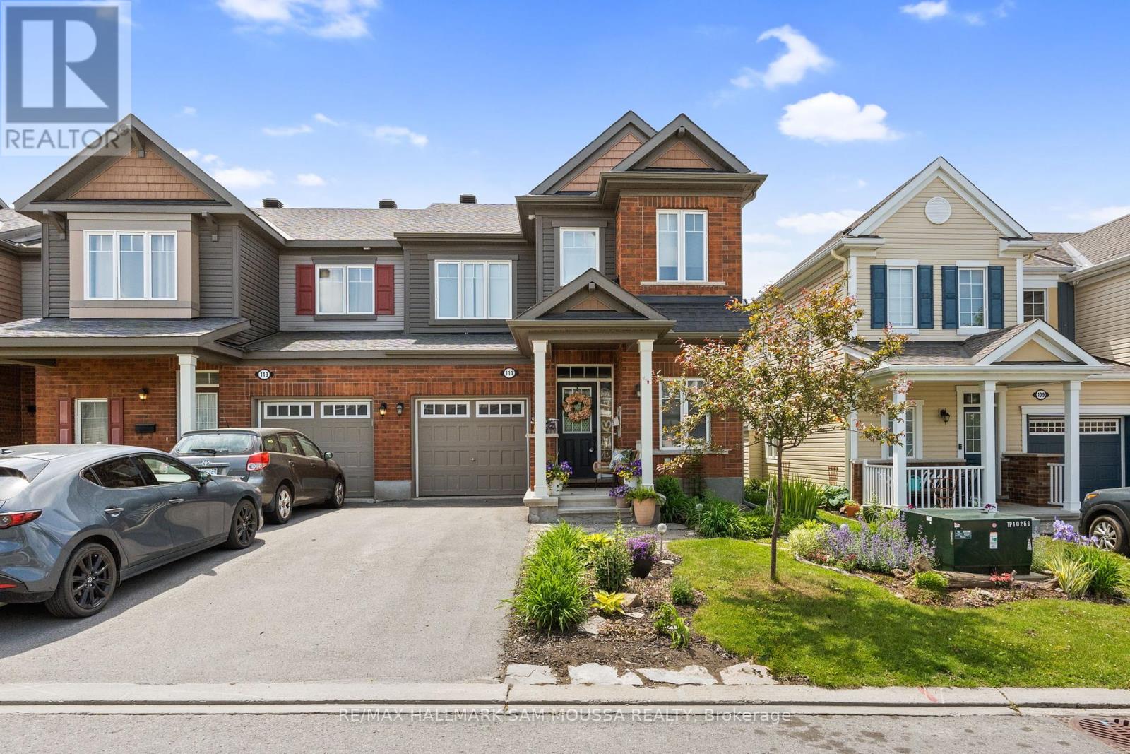 111 Santolina St, Ottawa, ON K2S 0W9