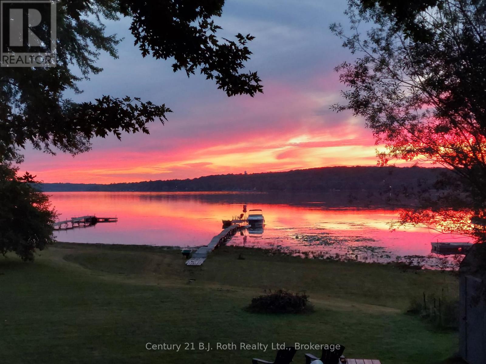 95 Maskinonge Rd, Tay, ON L0K 2A0