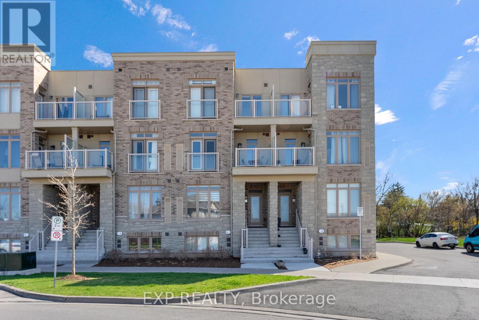 9 5016 Serena Dr, Lincoln Beamsville, ON L0R 1B4