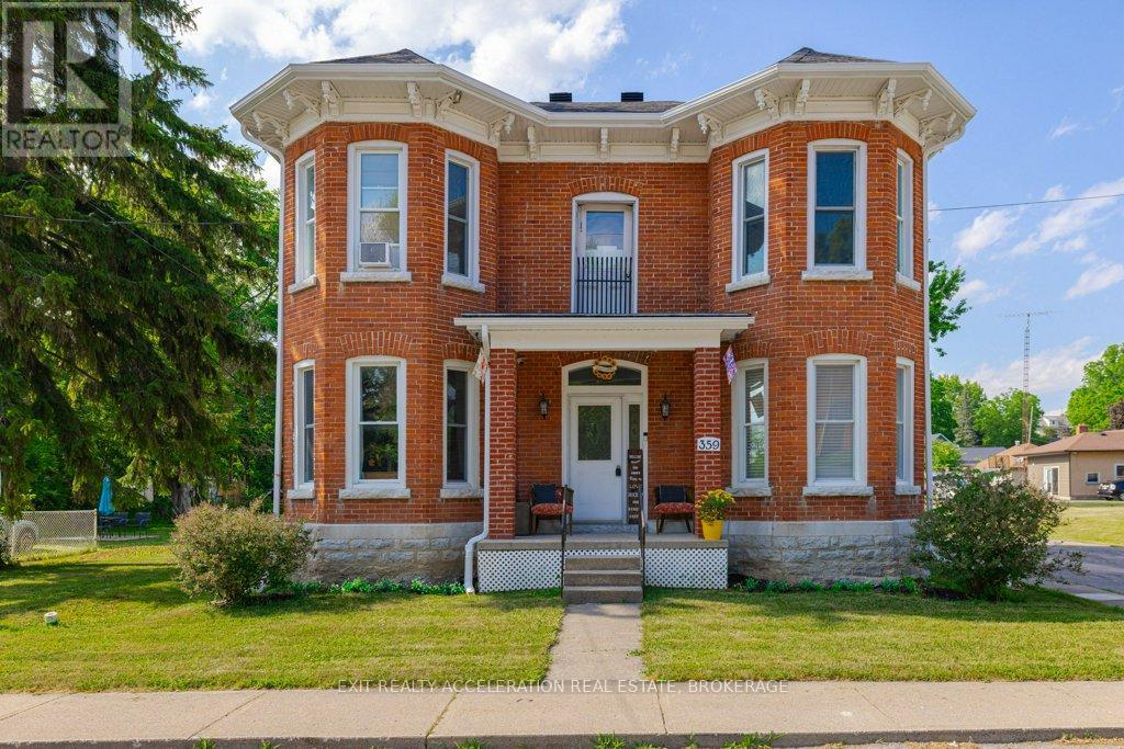 359 Thomas St, Deseronto, ON K0K 1X0