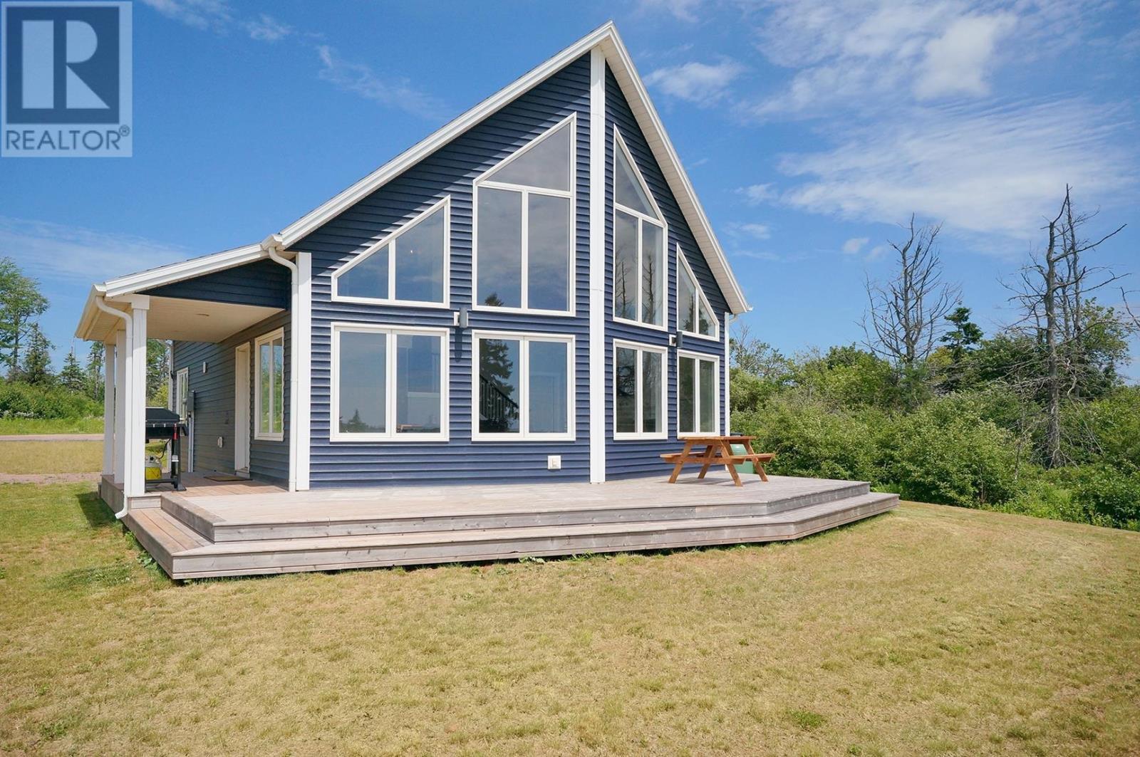 10 Quincy Adams Rd, Grand River, PE C0B 1Y0