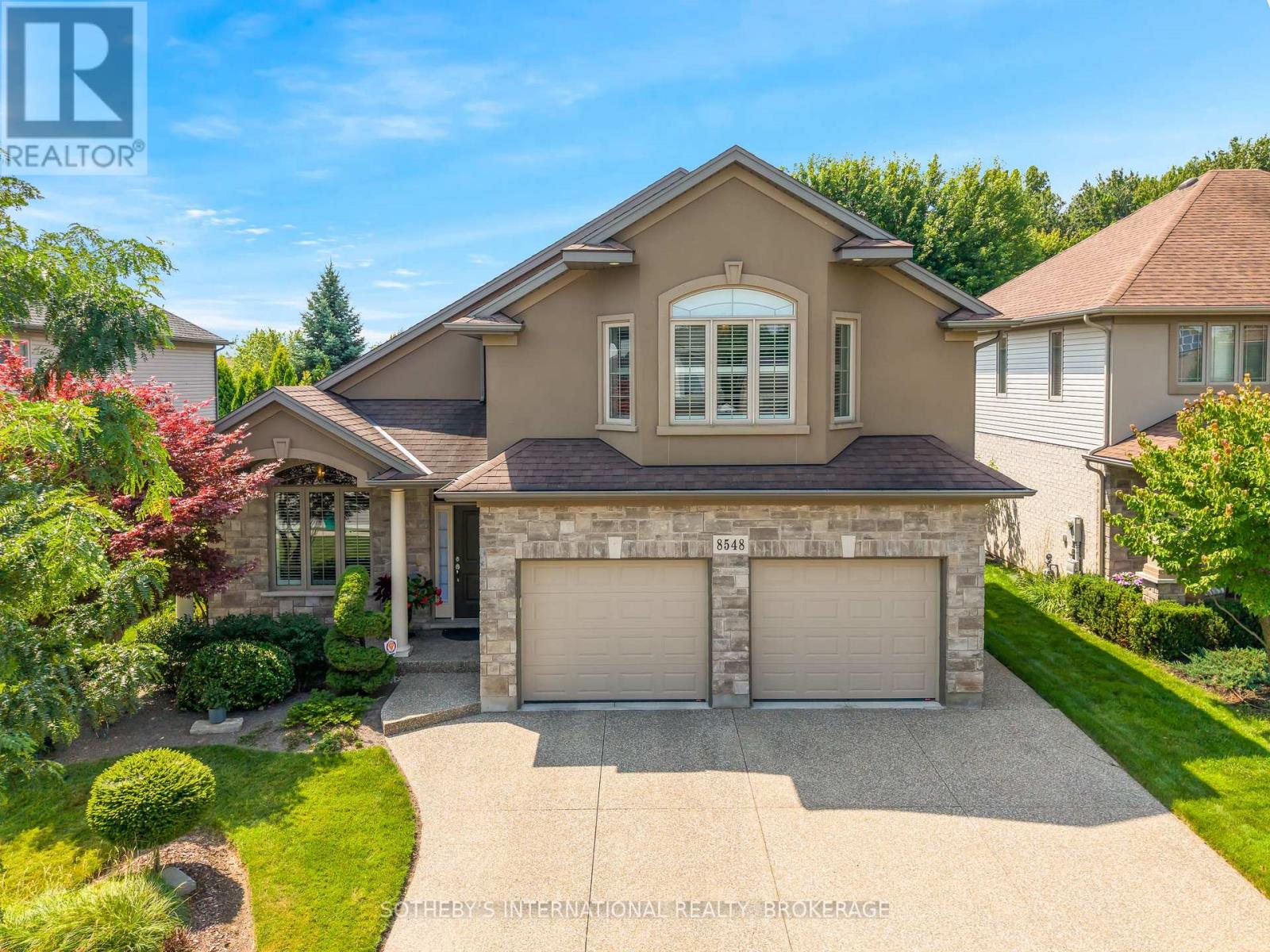 8548 Forestview Blvd, Niagara Falls, ON L2H 0B1