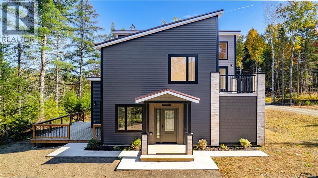 4 Thomas Creek Ln, Oak Bay, NB E3L 4B2