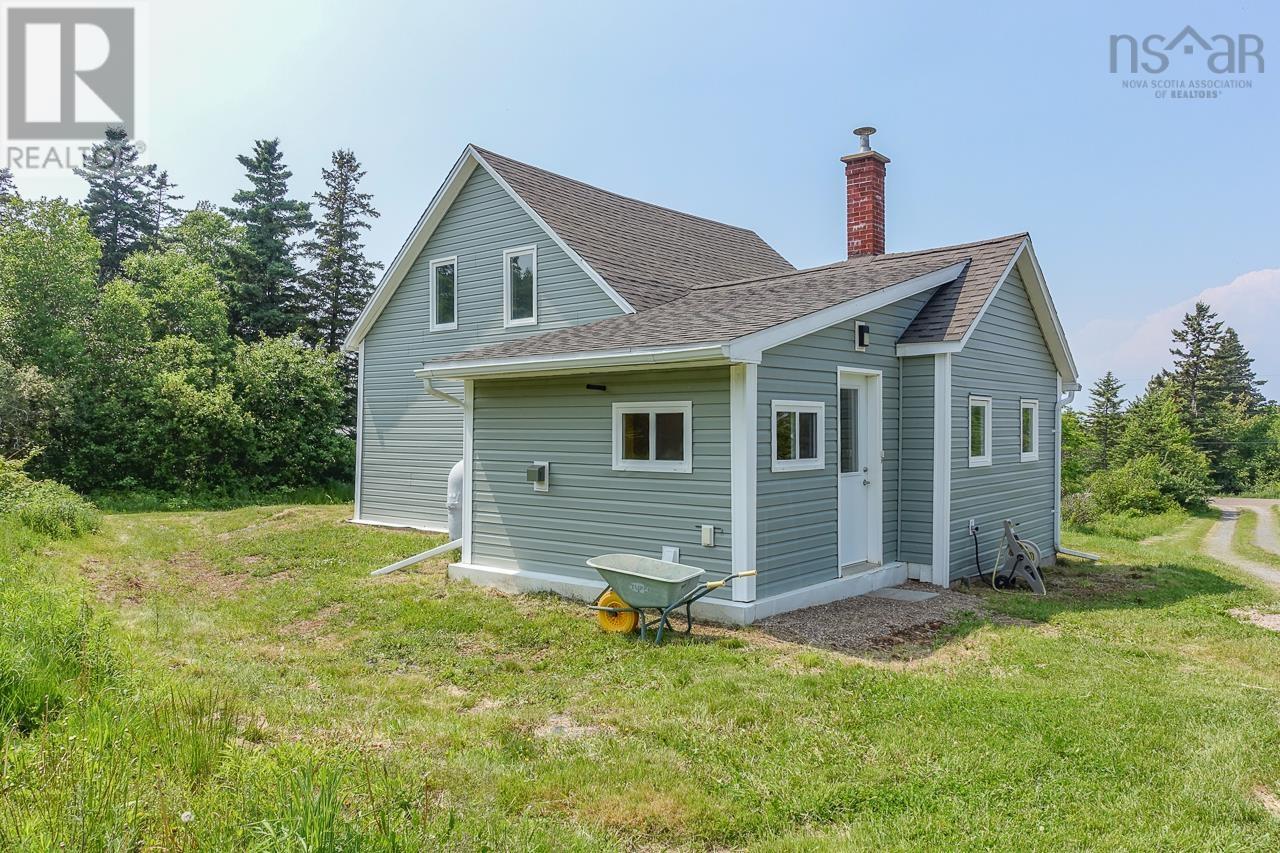 36 Russia Rd, Berwick, NS B0P 1E0