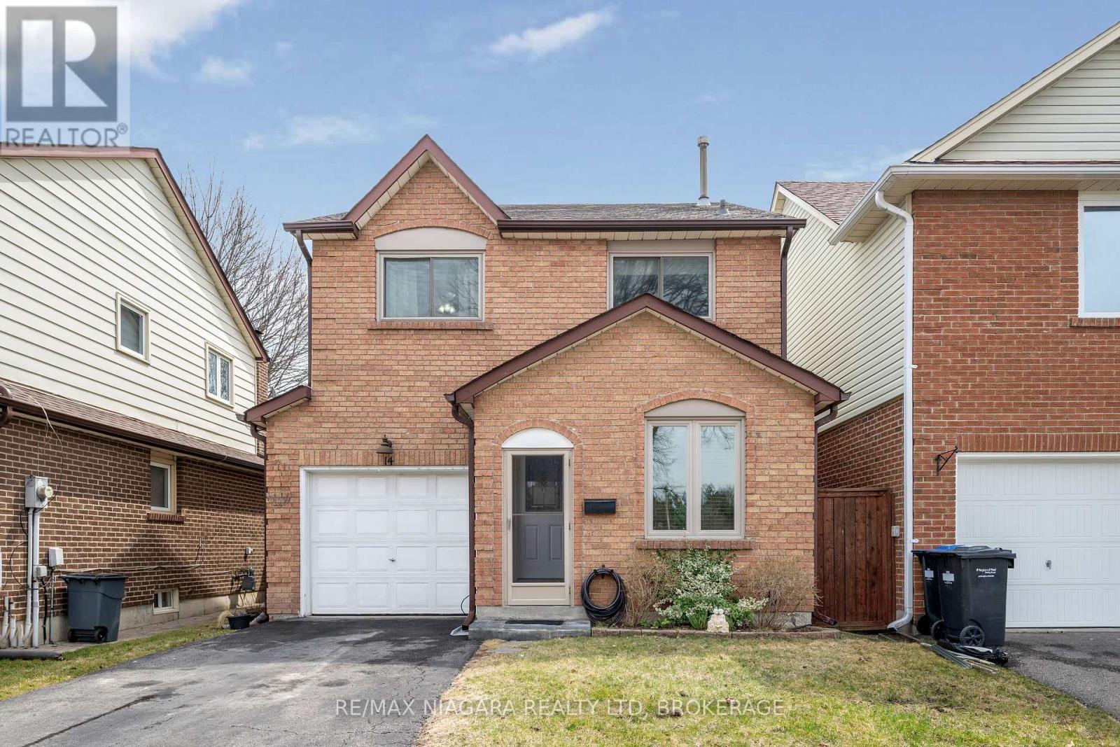 14 Bryant Ct, Brampton, ON L6X 2T1