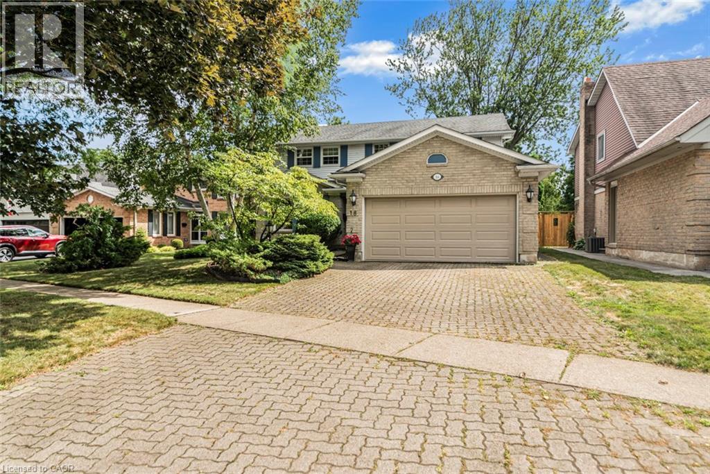 18 Cammay Ave, Dundas, ON L9H 6M5