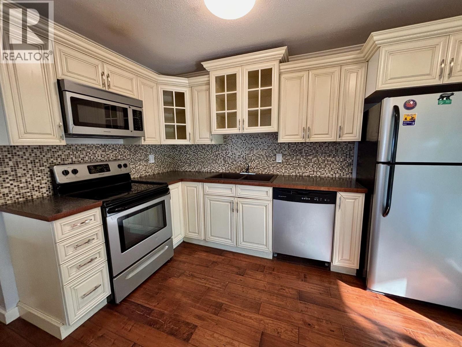 241 23 N Highway Unit 5, Revelstoke, BC V0E 2S0