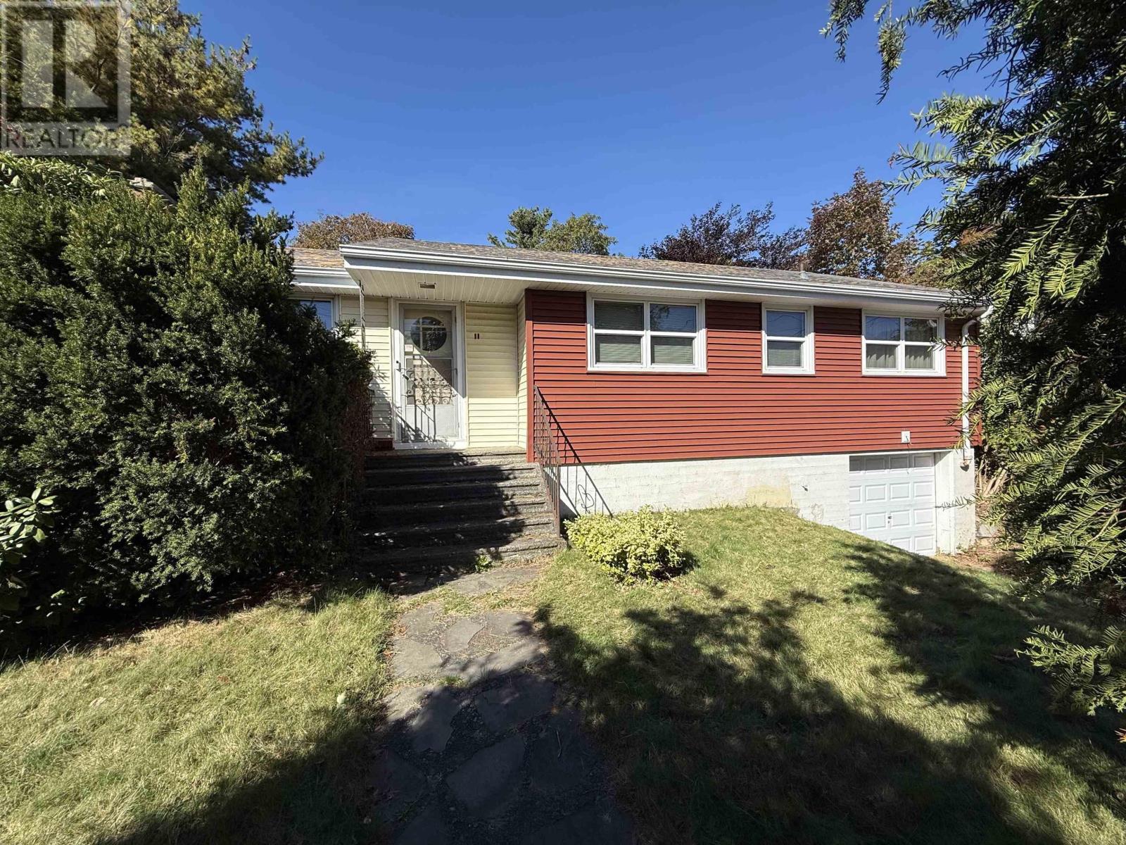 11 Limardo Dr, Dartmouth, NS B3A 3X2