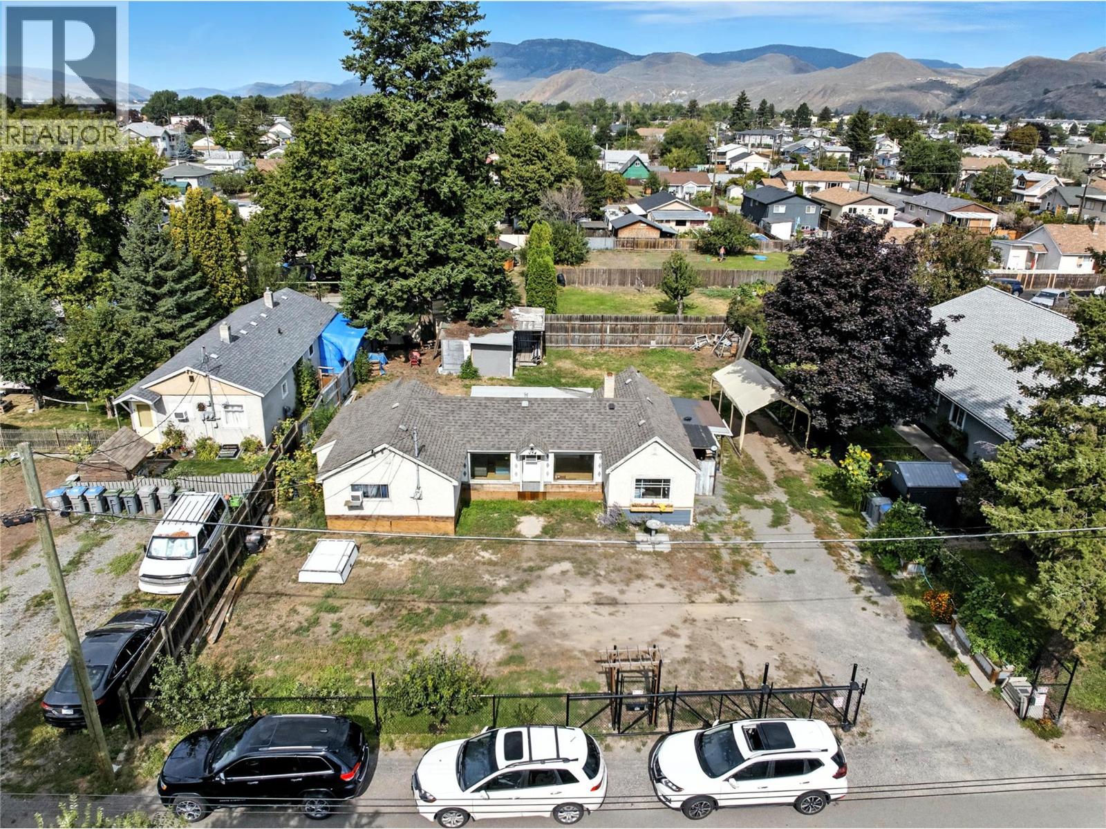 134 King St, Kamloops, BC V2B 3Z8