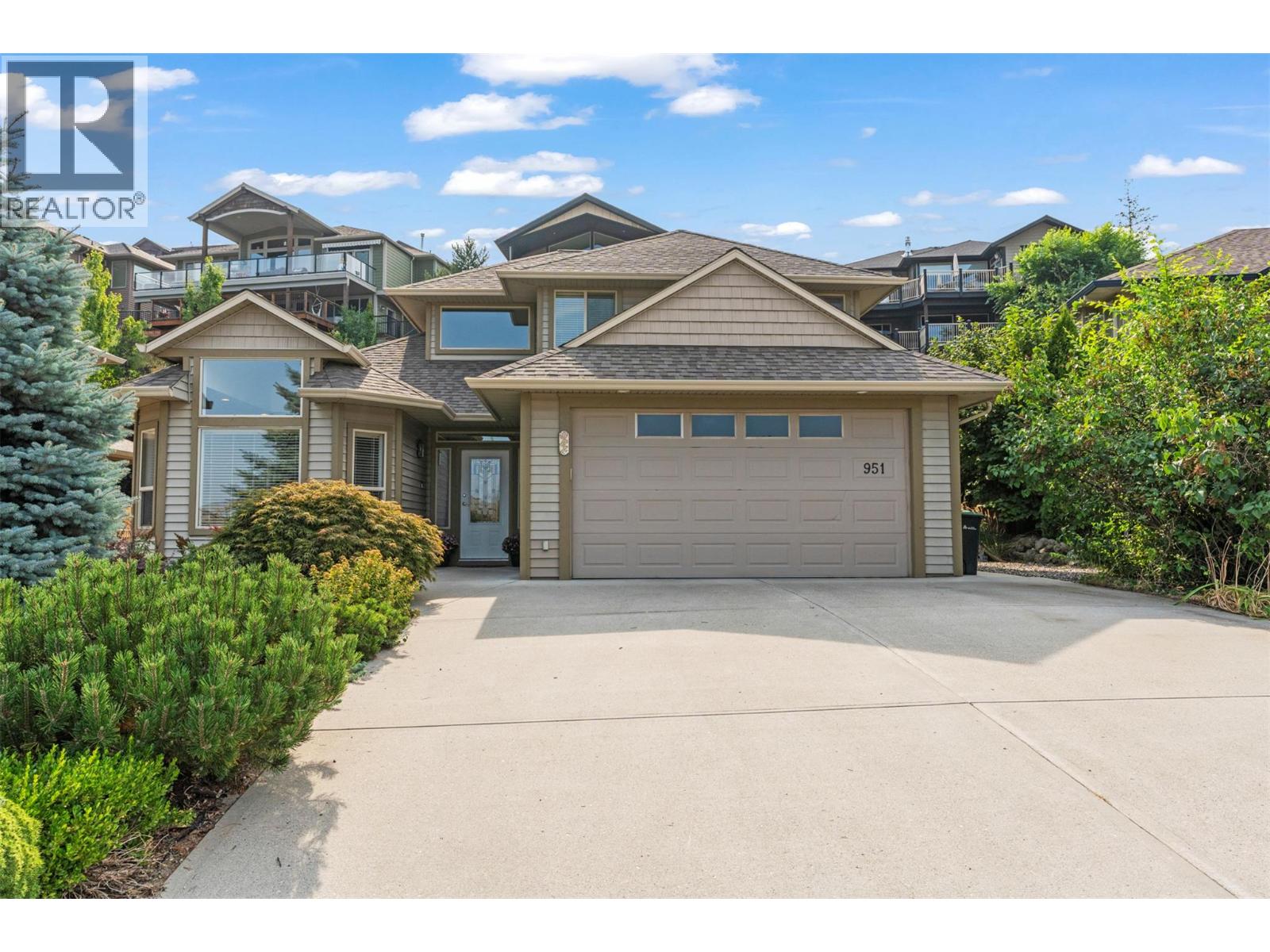 951 Mt Begbie Dr, Vernon, BC V1B 2Z5