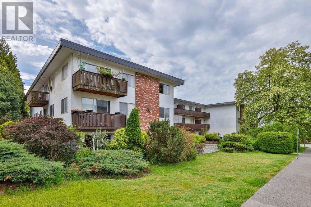 910 Fifth Avenue Unit 103, New Westminster, BC V3M 1Y2