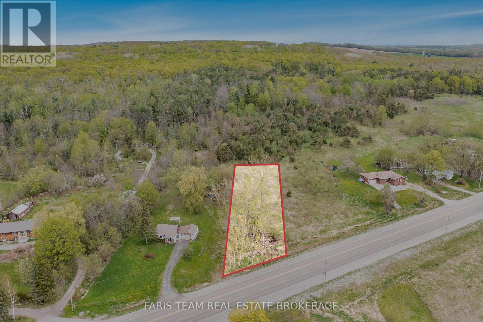 7665 Highway 93, Tiny, ON L0K 2E1