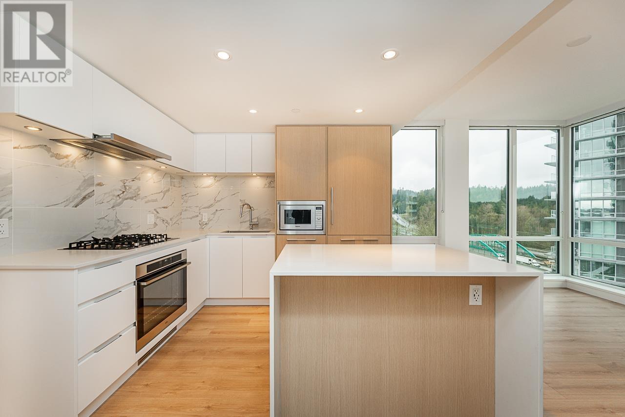 1500 Fern Street Unit 1202, North Vancouver, BC V7J 0E6