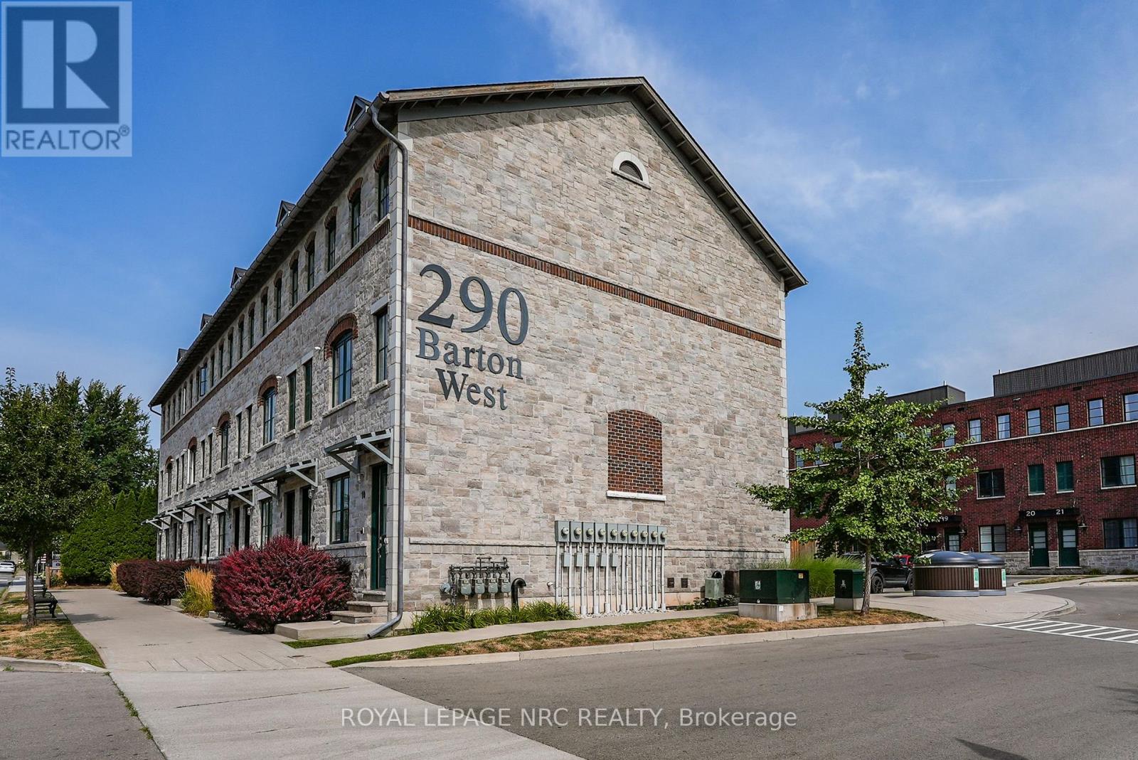 30 290 Barton St W, Hamilton, ON L8R 3P3