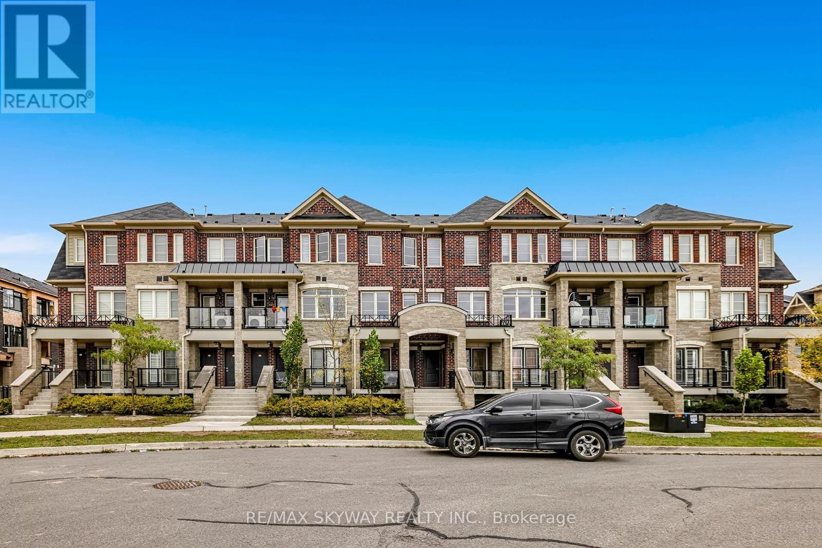 10 200 Veterans Dr, Brampton Northwest Brampton, ON L7A 4S6