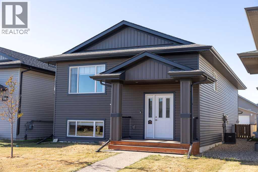 74 Street Unit 4420, Camrose, AB T4V 5C8