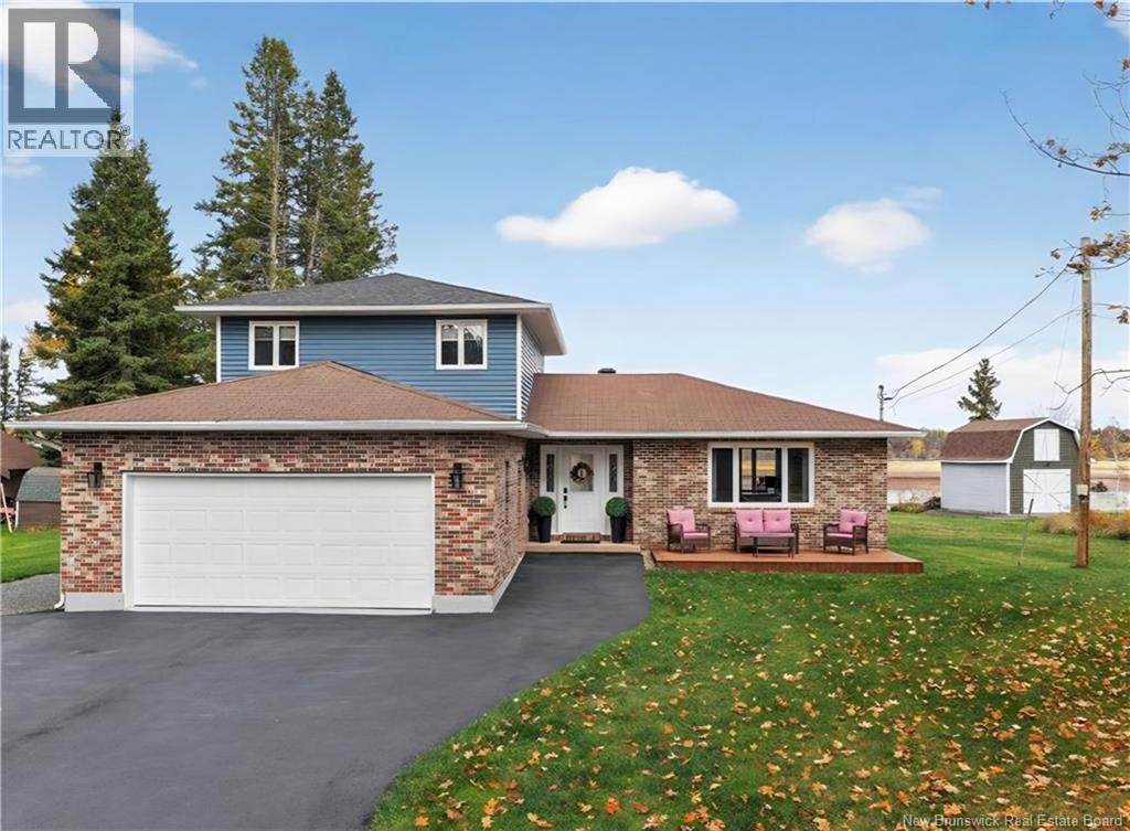 1069 Coverdale Rd, Riverview, NB E1B 5G4
