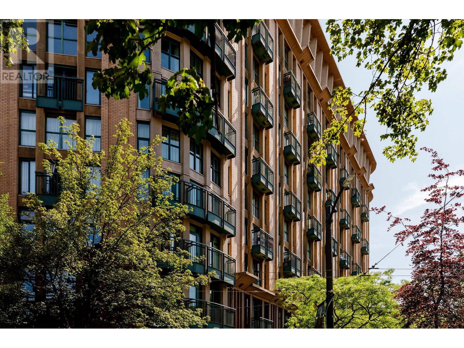 22 E Cordova Street Unit 212, Vancouver, BC V6A 4G8