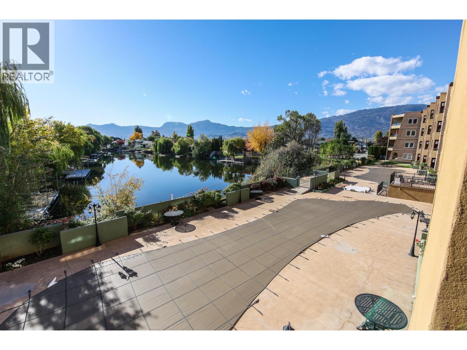 15 Solana Key Court Unit 204, Osoyoos, BC V0H 1V3