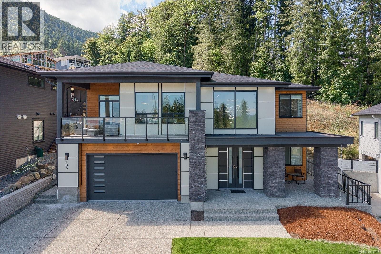 405 Colonia Dr S, Ladysmith, BC V9B 0B8