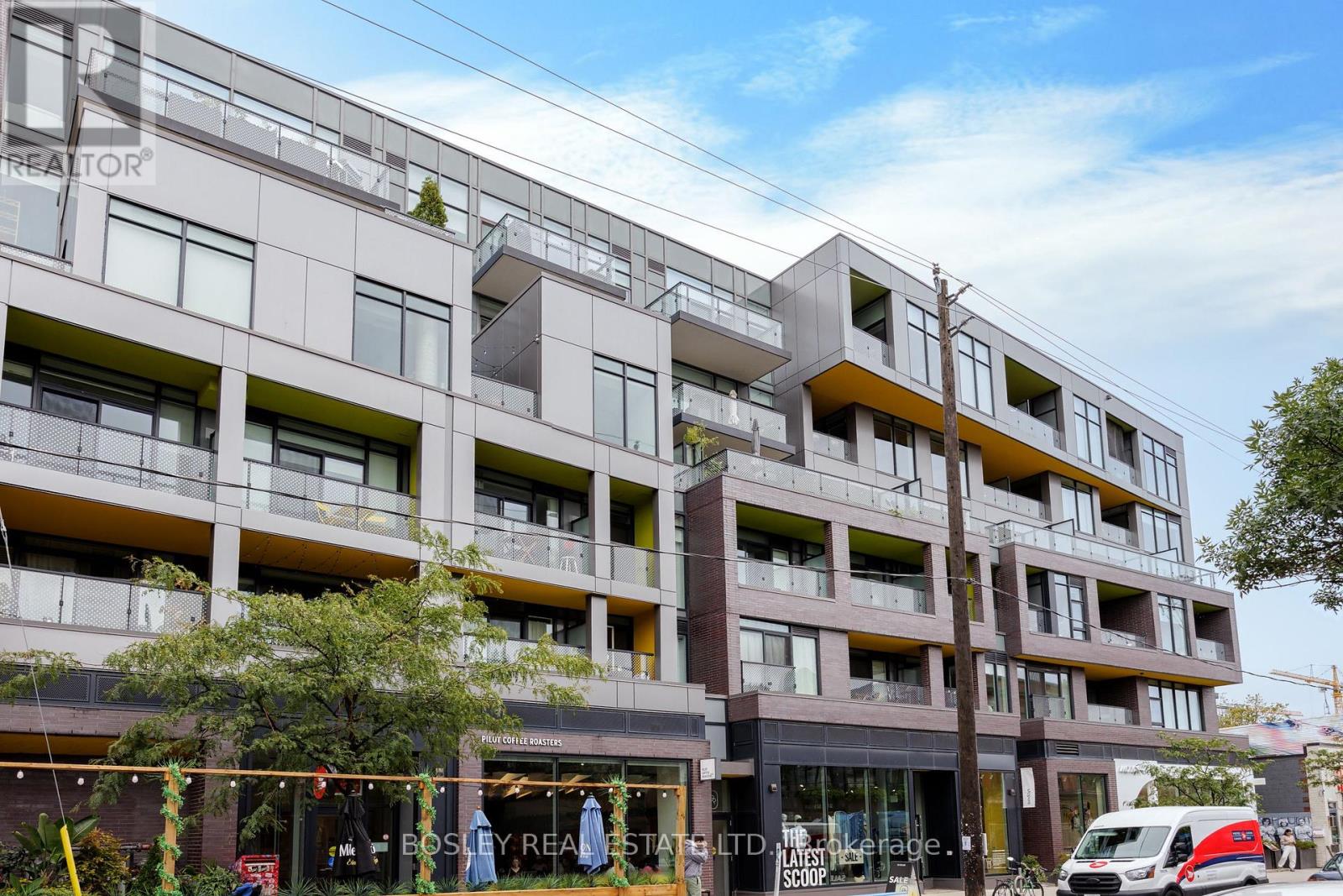 312 109 Ossington Ave, Toronto, ON M6J 0G1