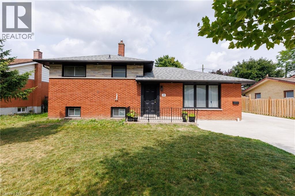 18 Silverdale Cres, London, ON N5Z 4A4