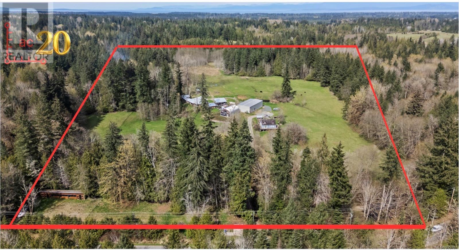2601 Grafton Ave, Qualicum Beach, BC V9K 1Y1
