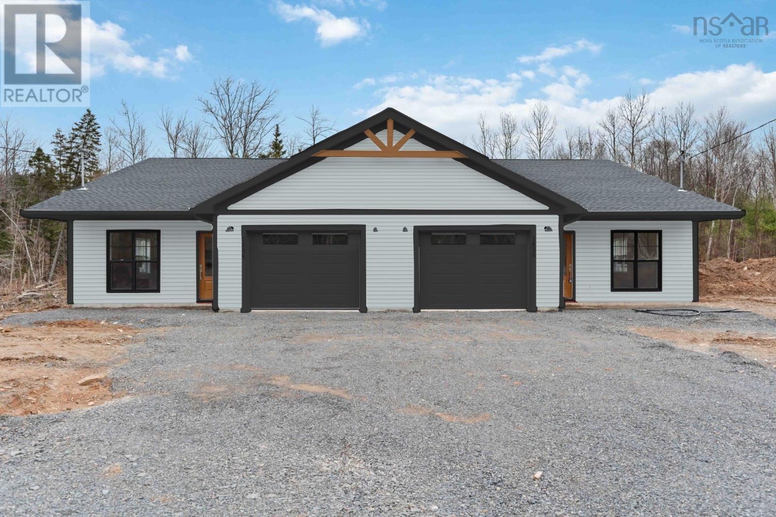 1448 Ashlee Dr, Coldbrook, NS B4R 1A1