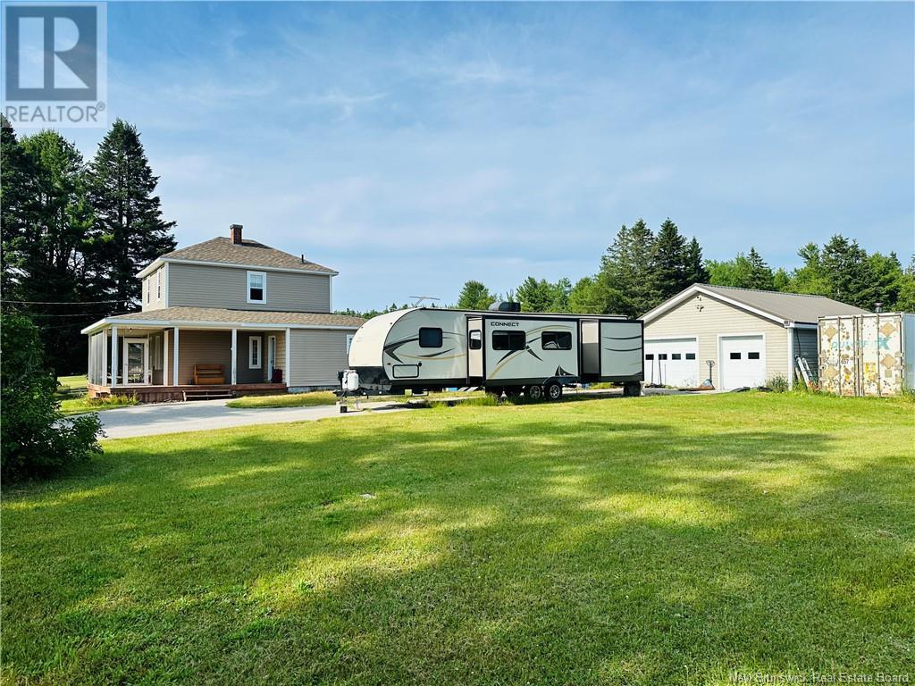 1 Ch Theriault Hache Rd, Baie-sainte-anne, NB E9A 1N7