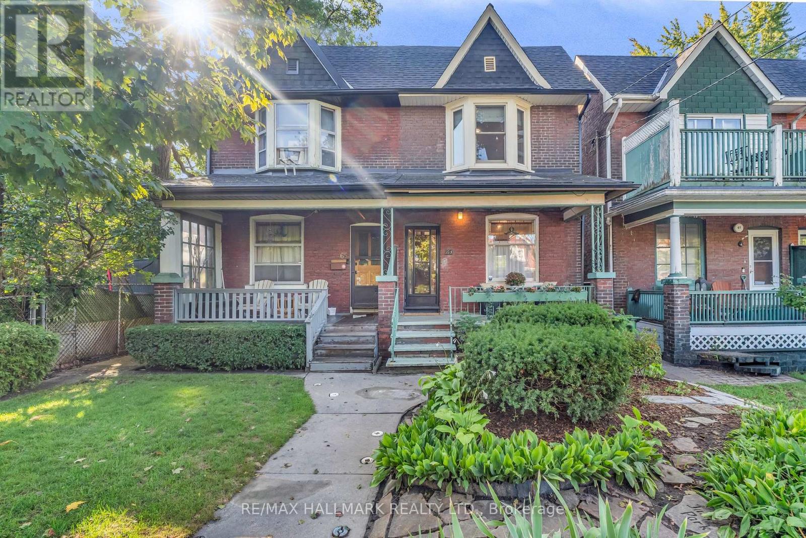 63 Eastmount Ave, Toronto, ON M4K 1V2
