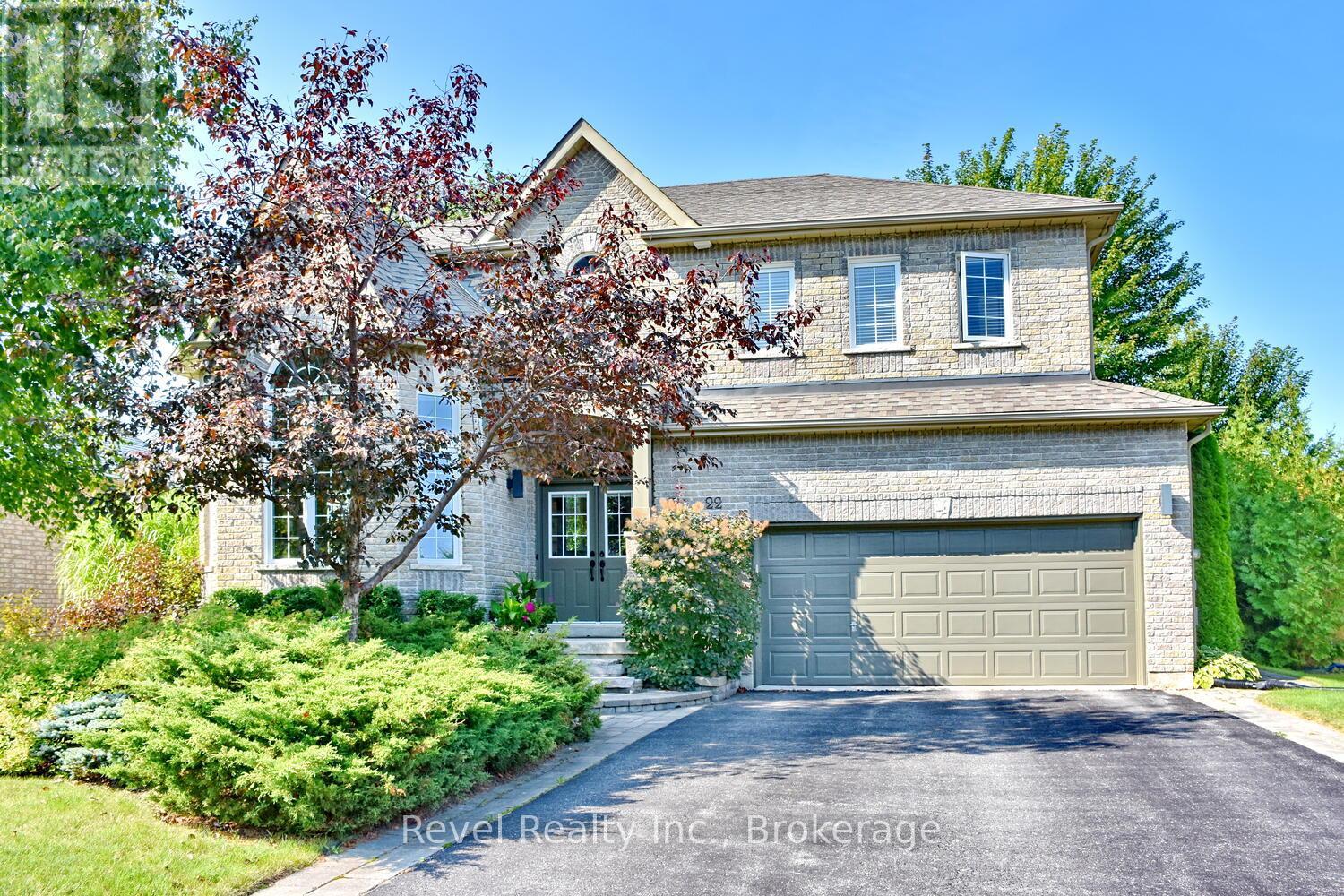 22 Kells Cres, Collingwood, ON L9Y 0A8
