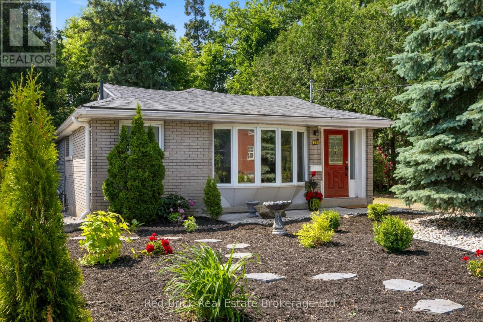 260 Water St, Guelph Dovercliffe Parkold University, ON N1G 1B7
