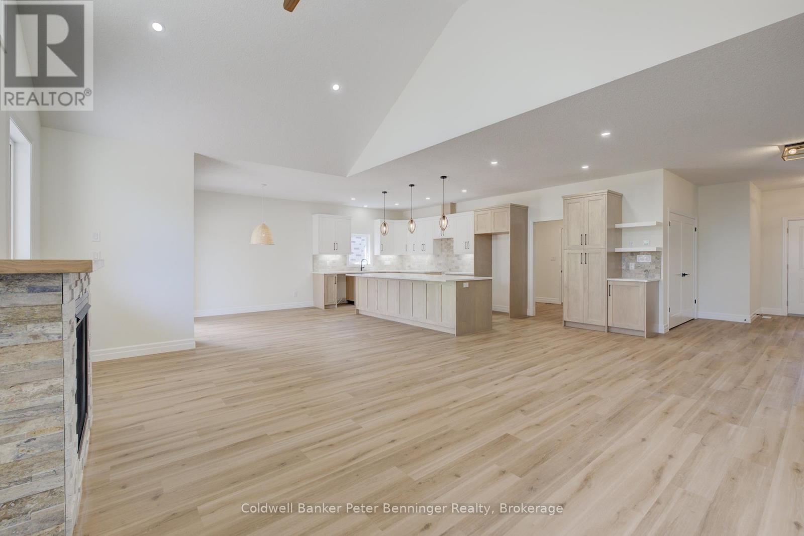 117 Pugh St, Perth East, ON N0K 1M0