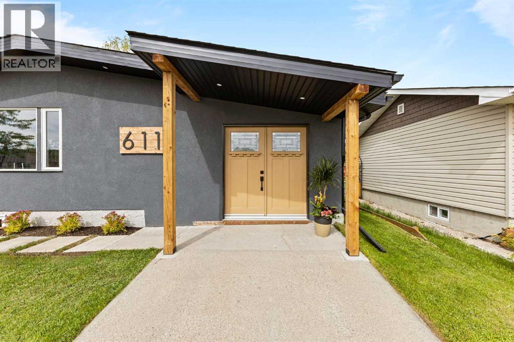 611 Agate Cres SE, Calgary, AB T2J 0Z4