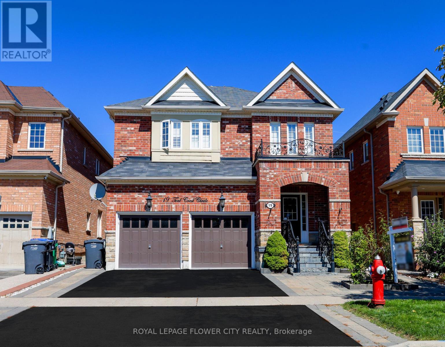 19 Teal Crest Cir, Brampton Credit Valley, ON L6X 2Z6